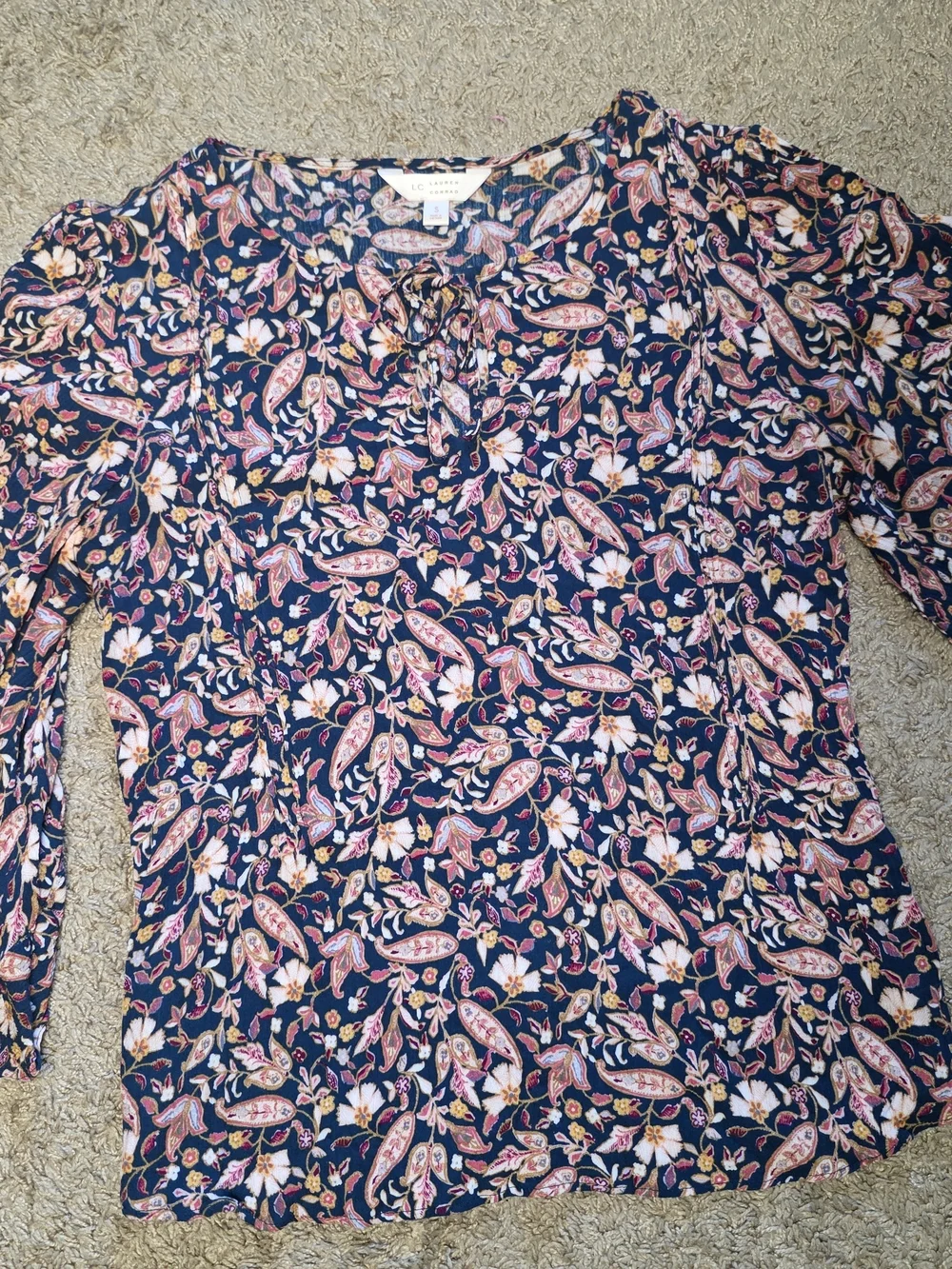 LC Lauren Conrad Navy Floral V-Neck Peasant Blouse - Picture 5 of 5